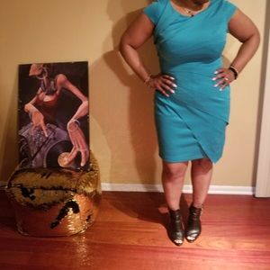 Adrianna Papella size 10 light blue knee length